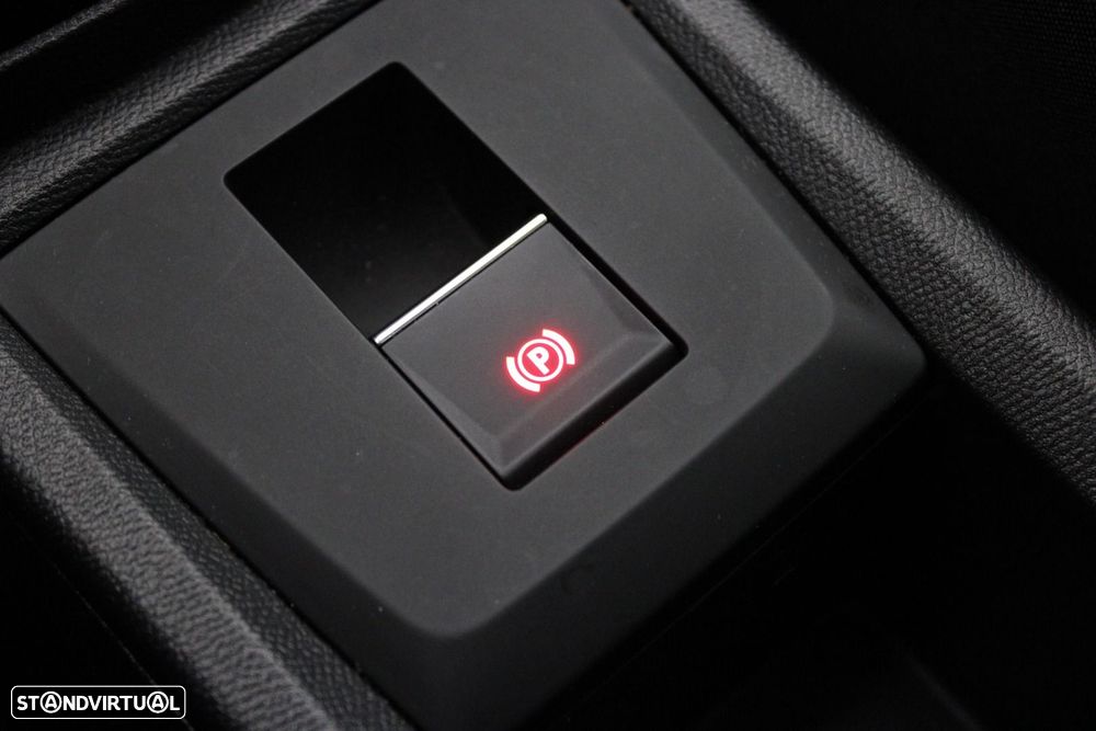 Citroën e-C3 44 kWh Autonomia Conforto Max - 21