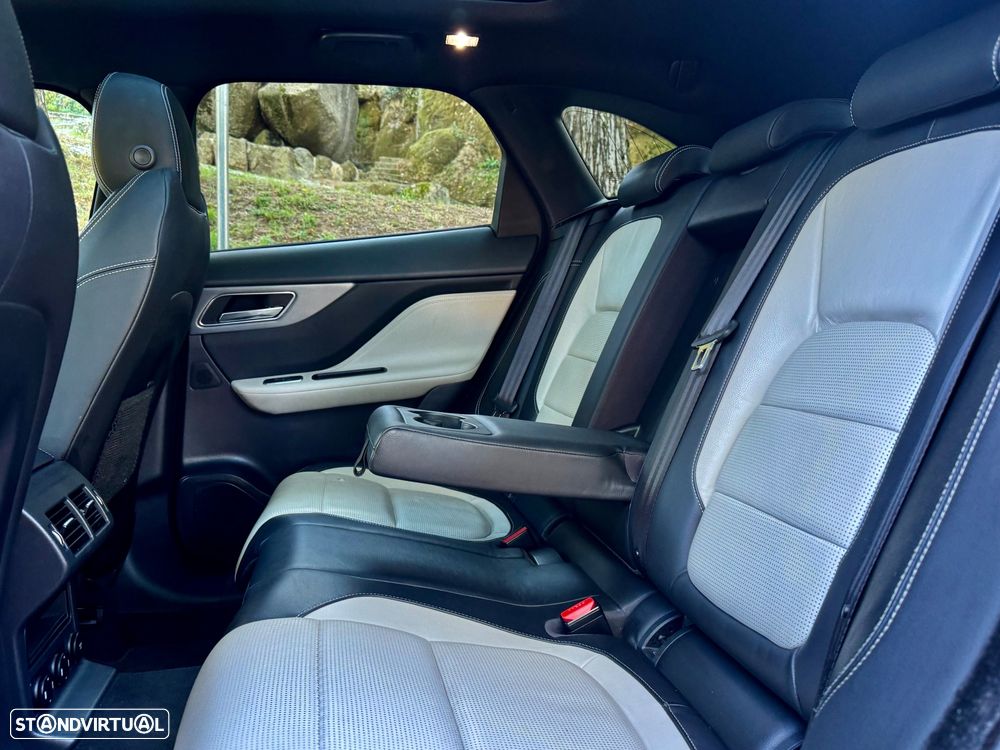 Jaguar F-Pace 2.0 i4D R-Sport Aut. - 8