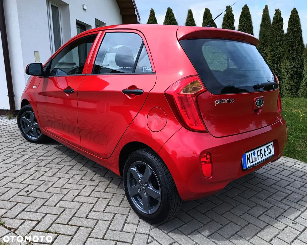 Kia Picanto 1.0 Dream-Team Edition - 2