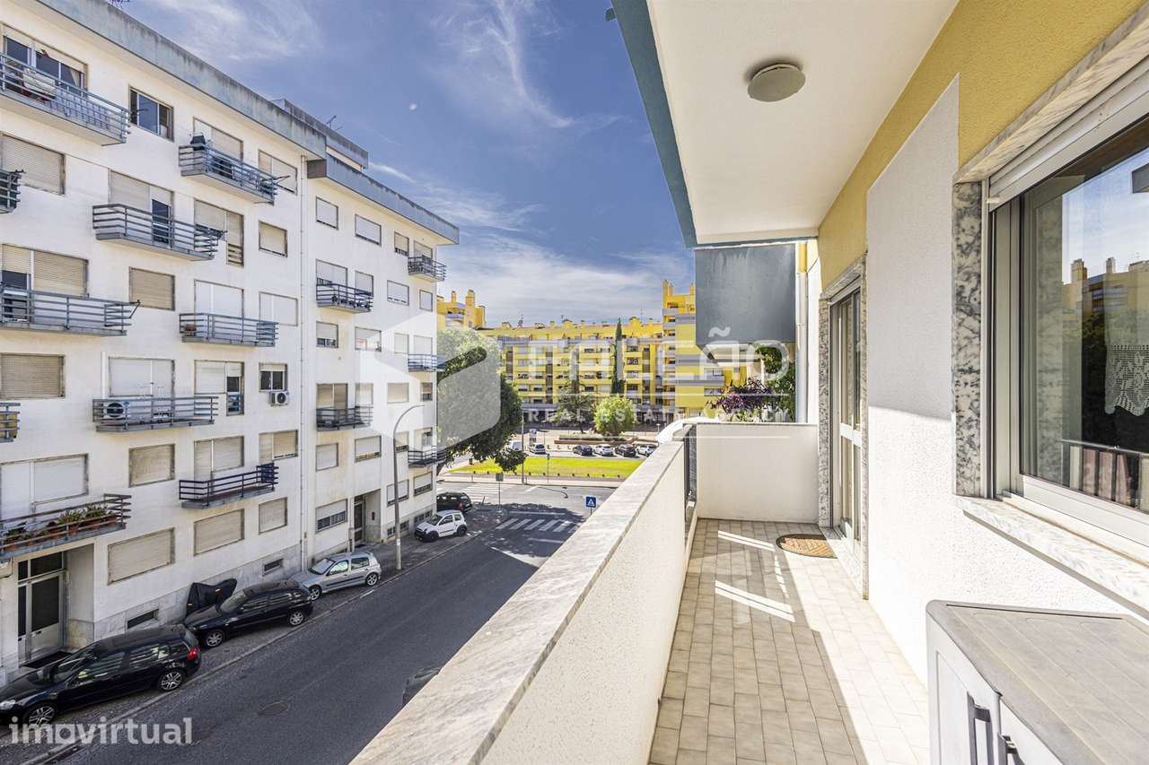 Apartamento T4 Venda em Santarém (Marvila), Santa Iria da Ribeira de S - Grande imagem: 4/44