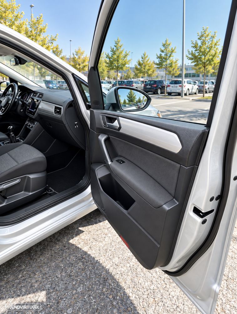 VW Touran - 7