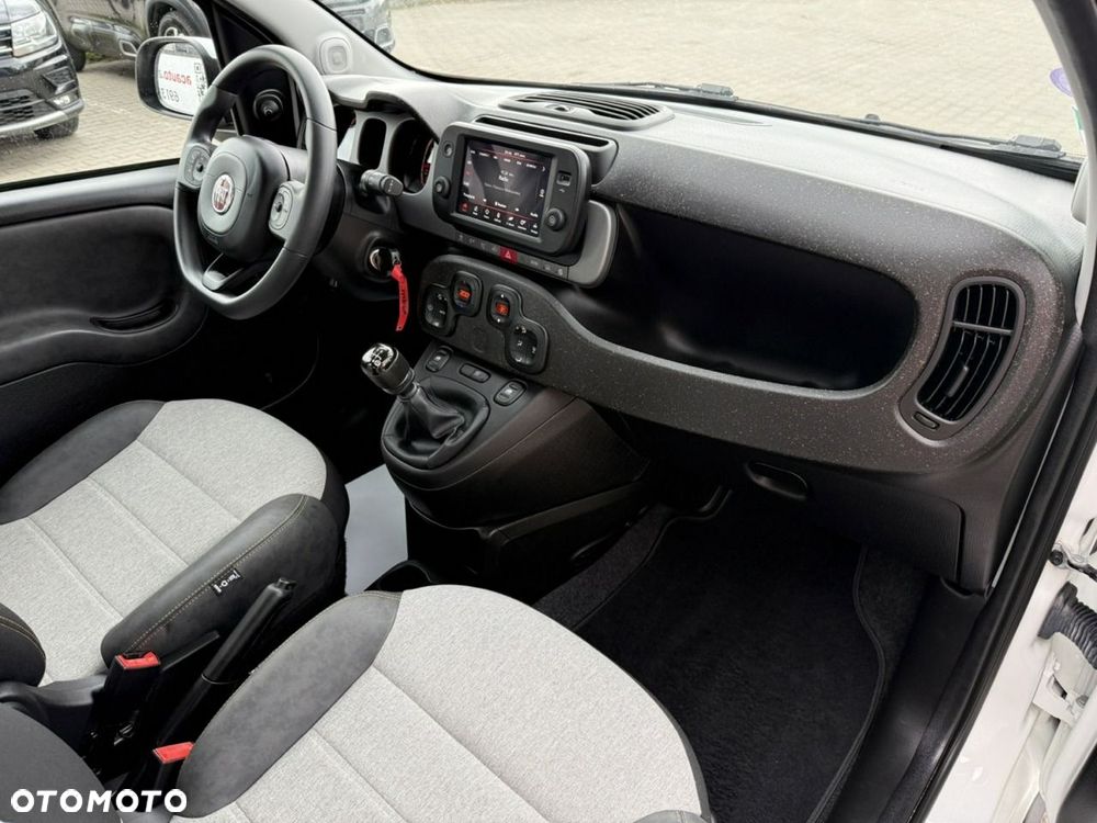Fiat Panda 1.0 Hybrid City Cross - 10