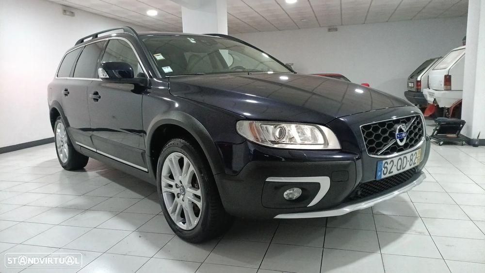 Volvo XC 70 2.0 D4 Summum Dynamic Geartronic - 1