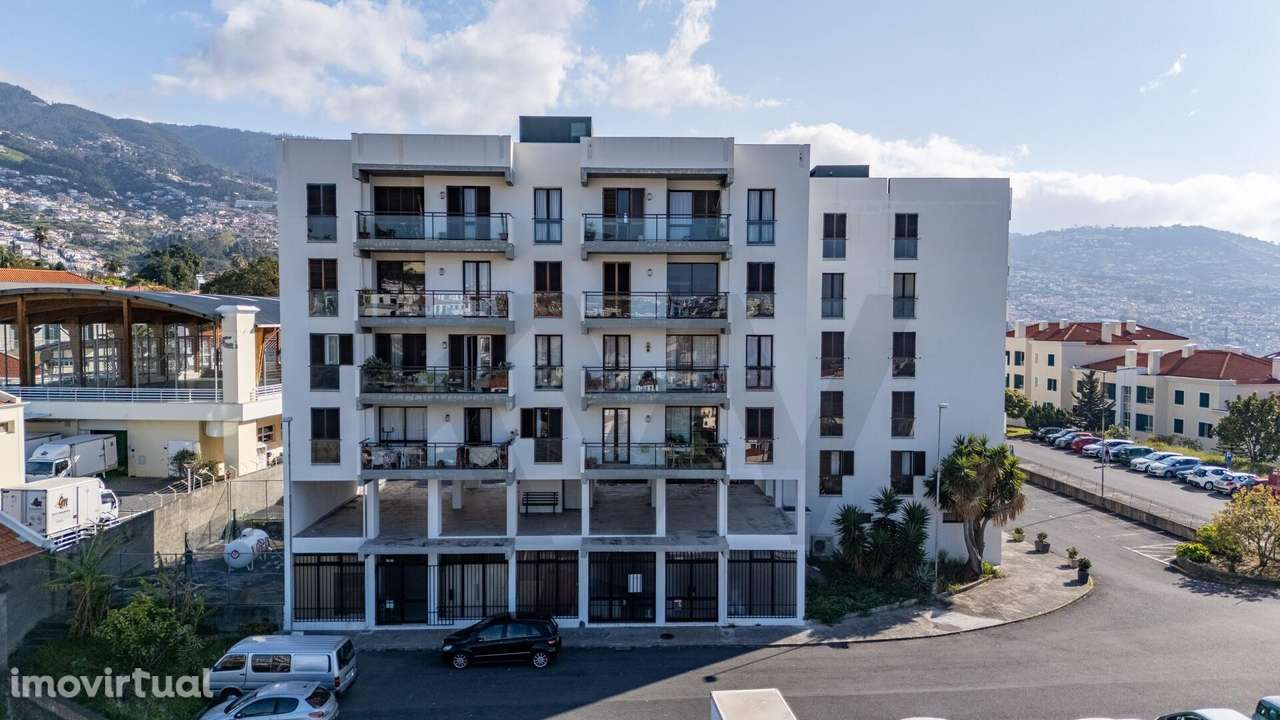 Apartamento T2 localizado na Achada - Grande imagem: 4/14