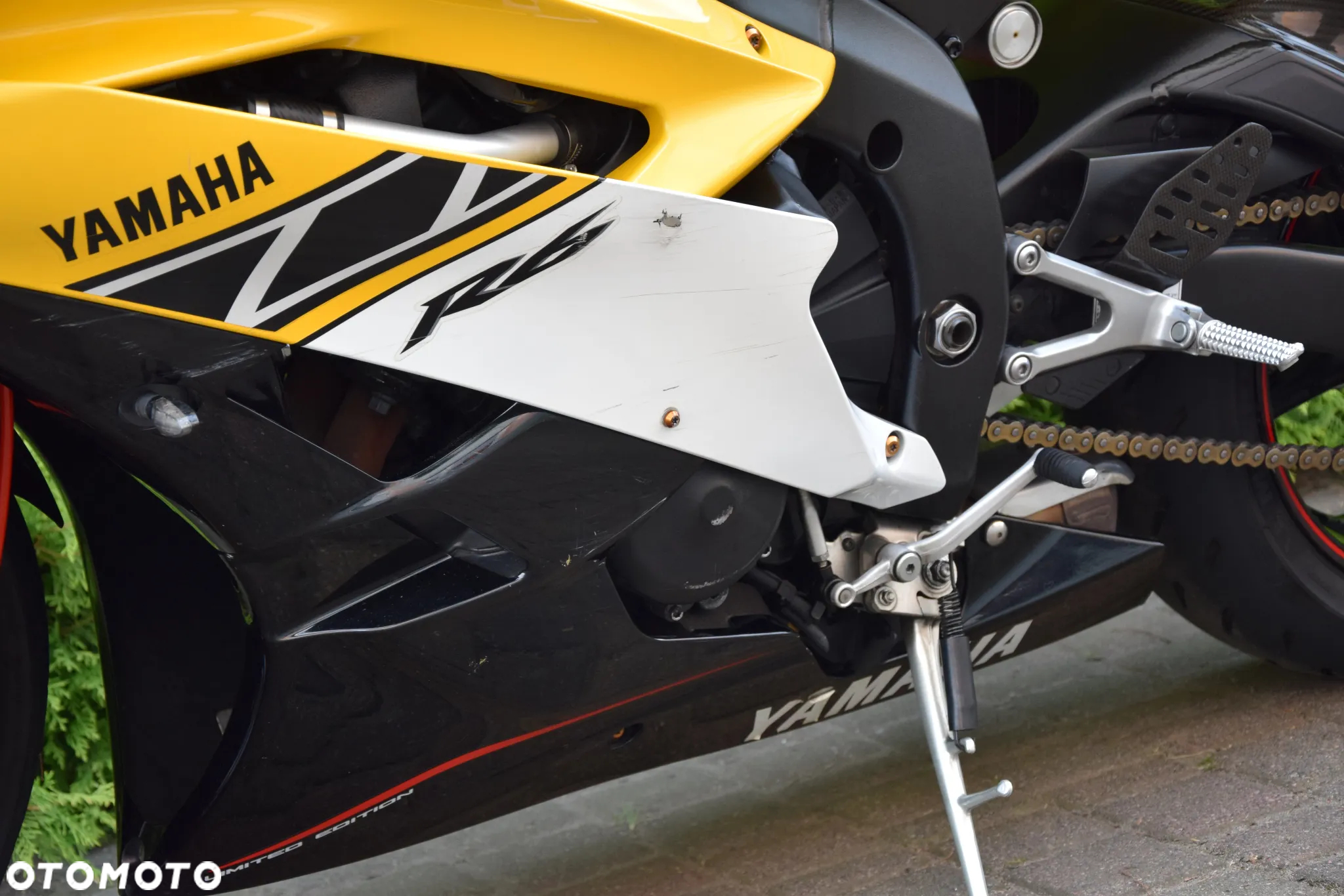 Yamaha R6 - 8