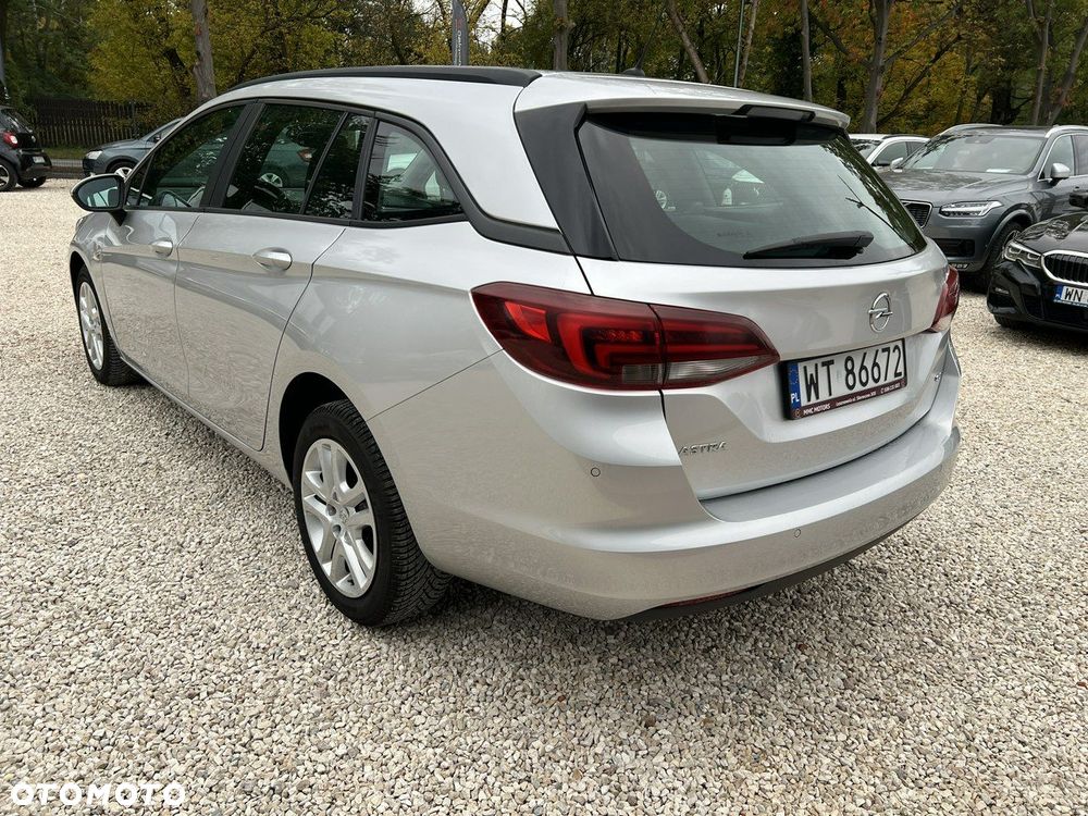 Opel Astra - 22