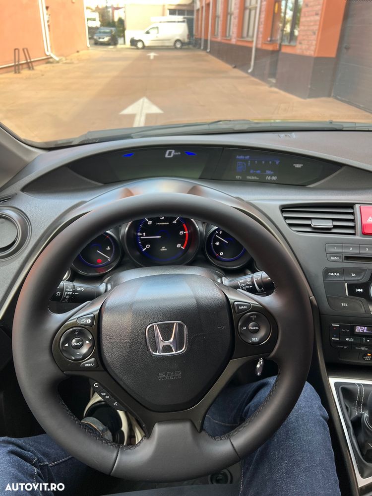 Honda Civic - 8