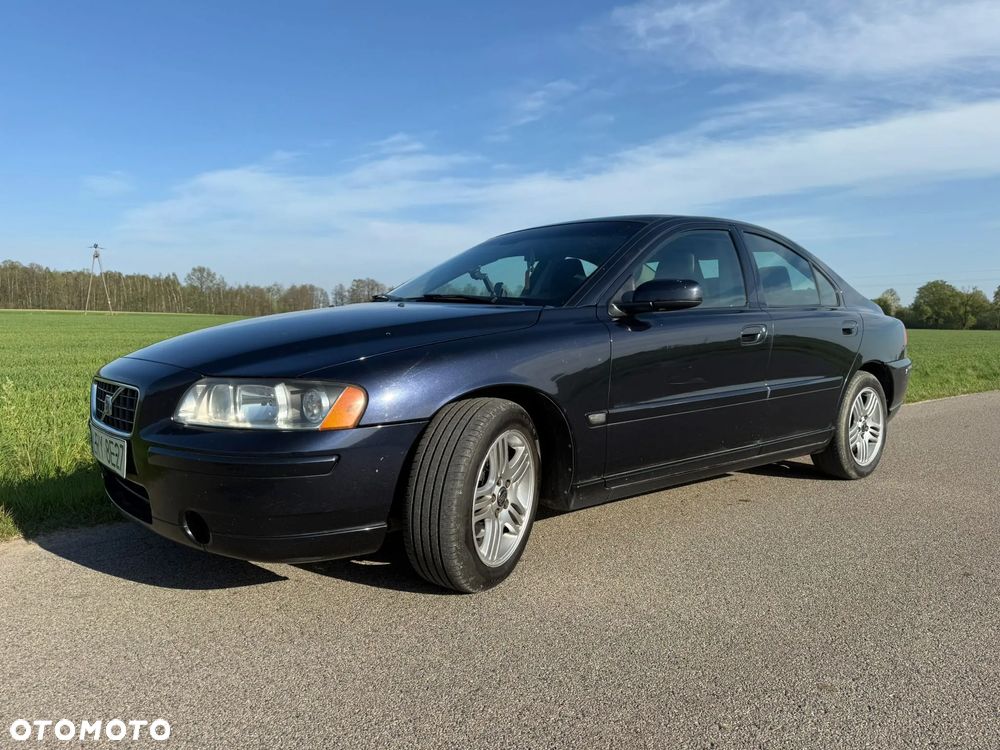 Volvo S60 2.4 D - 1
