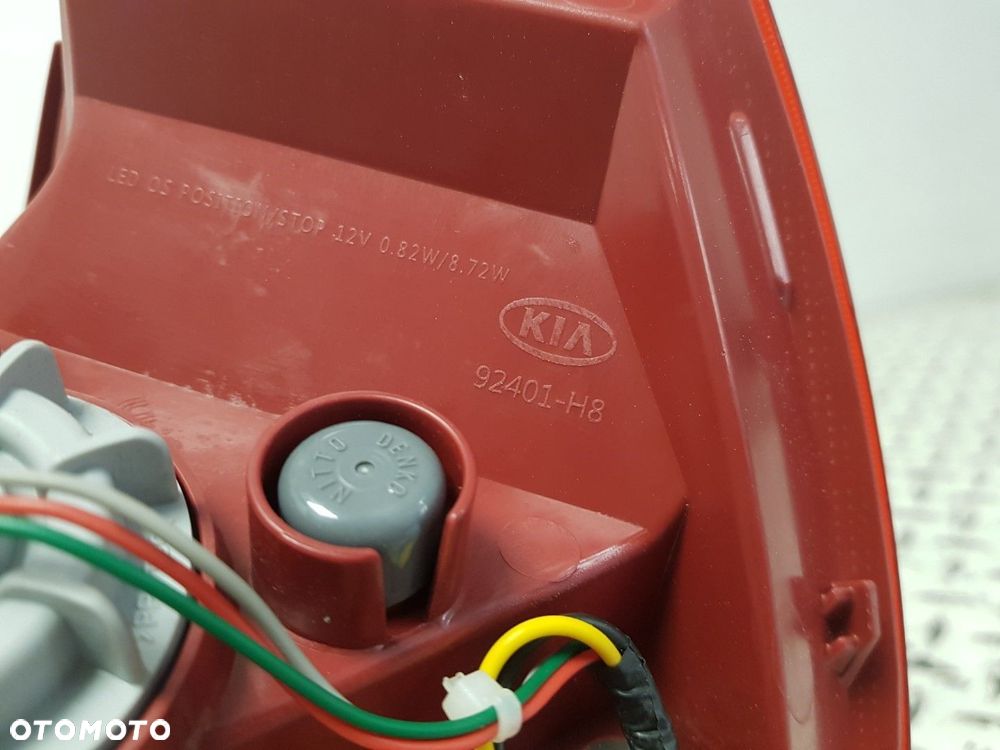 ORYGINALNA LAMPA KIA STONIC 17-21 LEWA TYŁ TYLNA W BŁOTNIK 92401-H8 - 9
