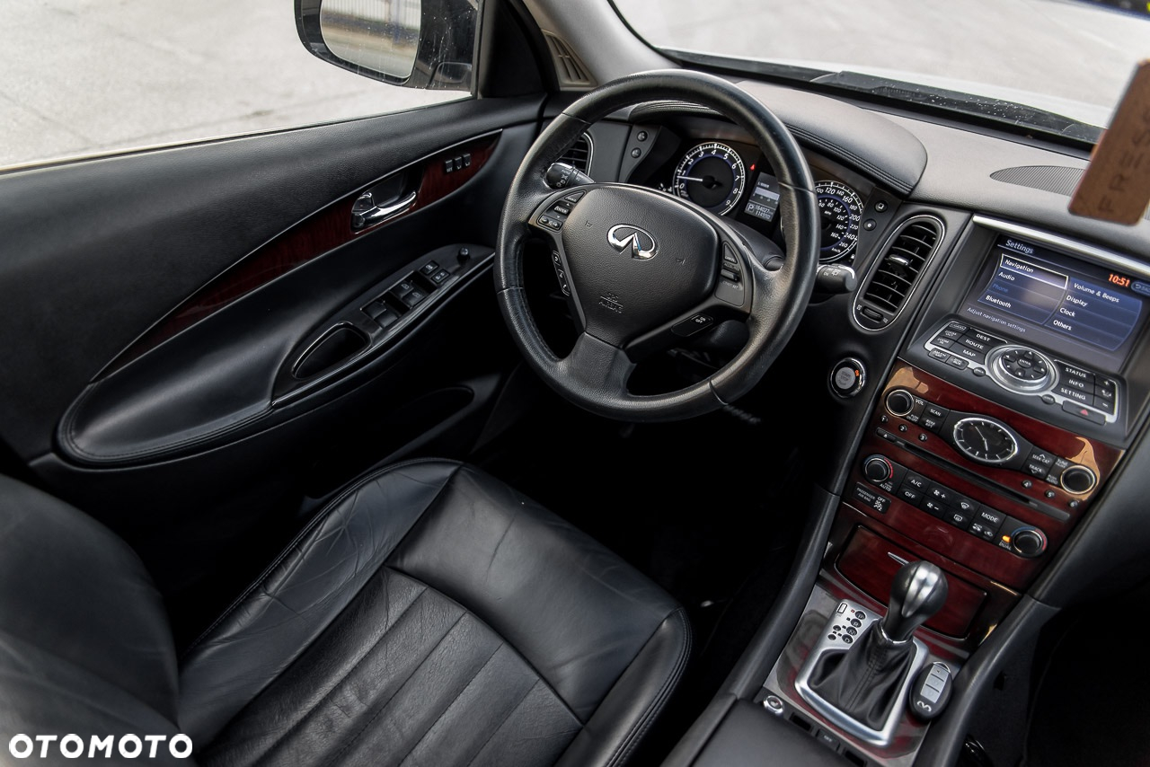 Infiniti QX50 AWD GT Premium - 32