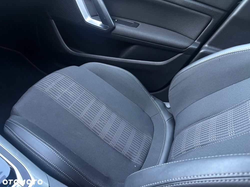 Peugeot 308 1.5 BlueHDi Allure Pack S&S - 11