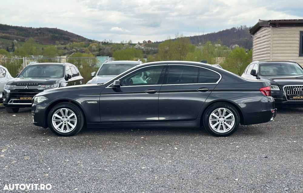 BMW Seria 5 520d xDrive Aut. - 12