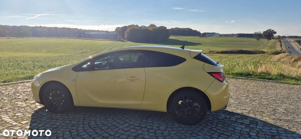 Opel Astra 1.6 T Sport - 11