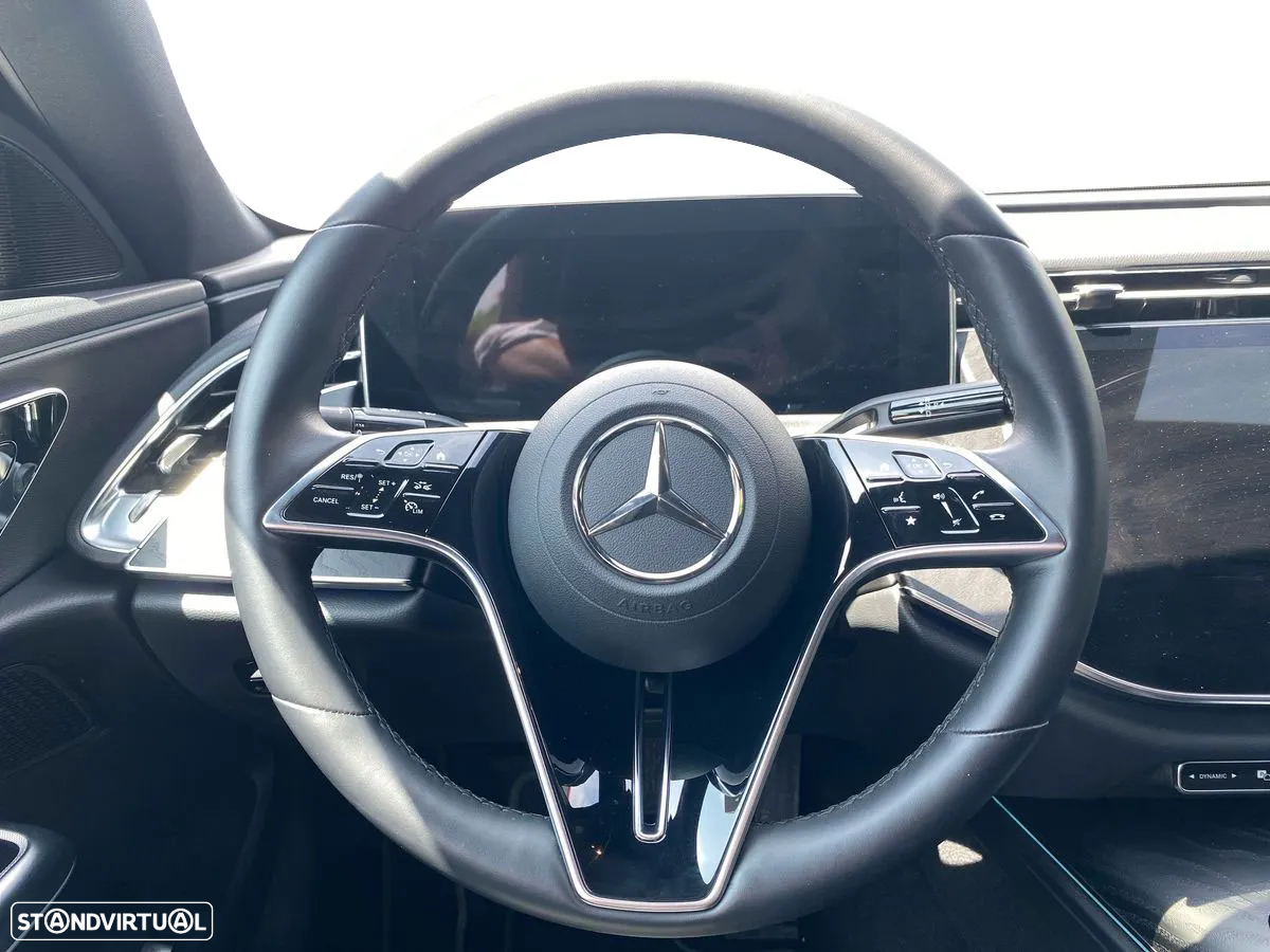 Mercedes-Benz E 220 d - 11