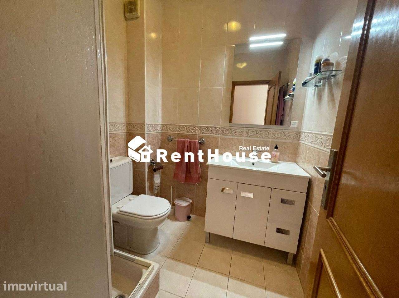 Apartamento T2 com garagem à Marginal - Grande imagem: 4/20