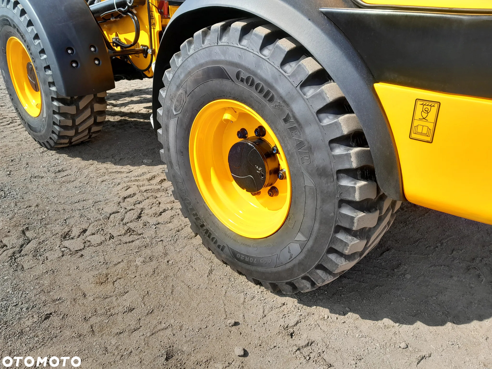 JCB 409 - 18