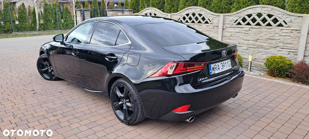 Lexus IS 200t Elegance - 4