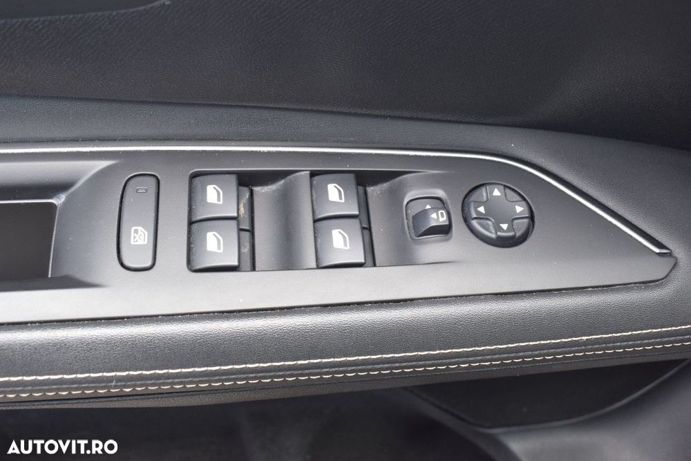 Peugeot 3008 2.0 BlueHDI S&S EAT6 GT - 35