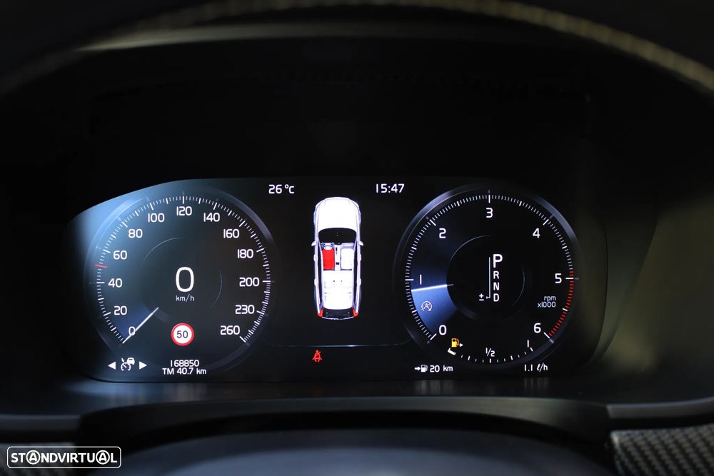 Volvo V90 D5 AWD Geartronic R Design - 37