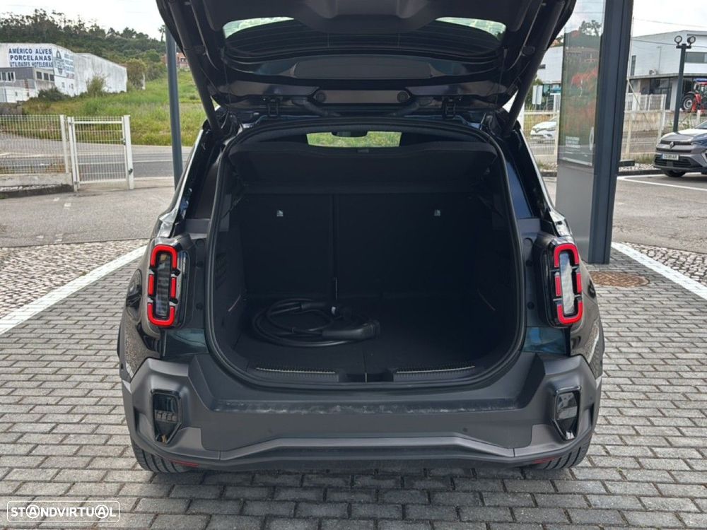 Renault 4 E-Tech 52 kWh Iconic Autonomia Conforto - 20