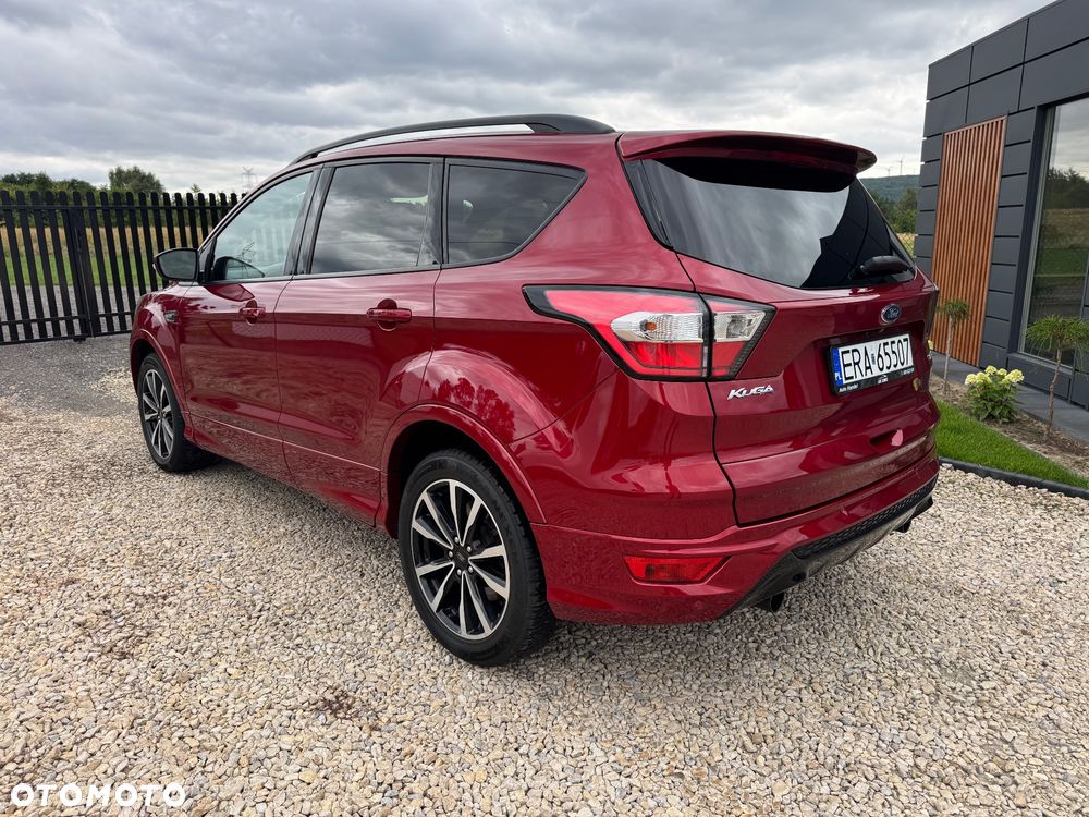 Ford Kuga 1.5 EcoBoost 2x4 ST-Line - 7