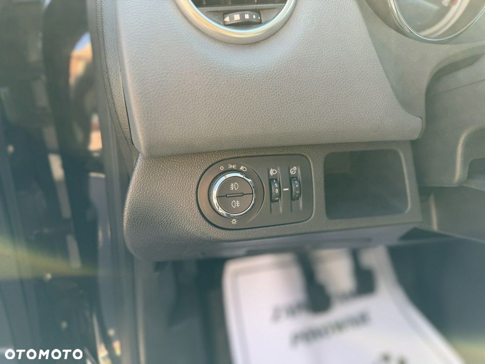 Opel Meriva 1.4 T Cosmo - 16