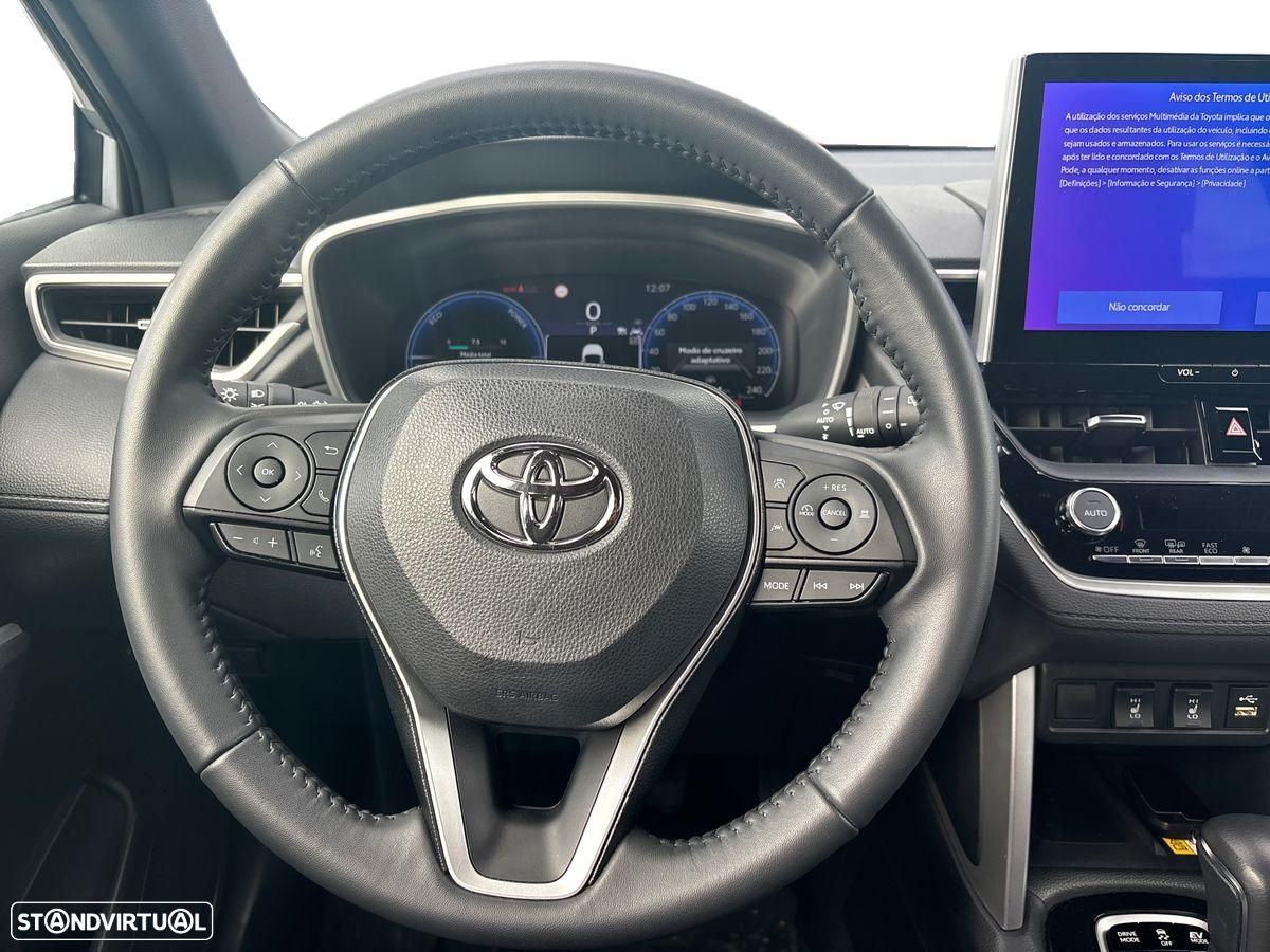 Toyota Corolla Cross - 9