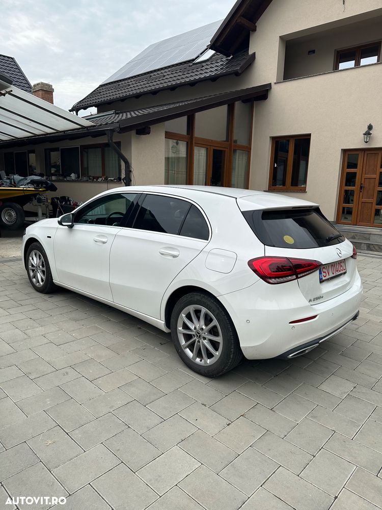 Mercedes-Benz A 250 - 2