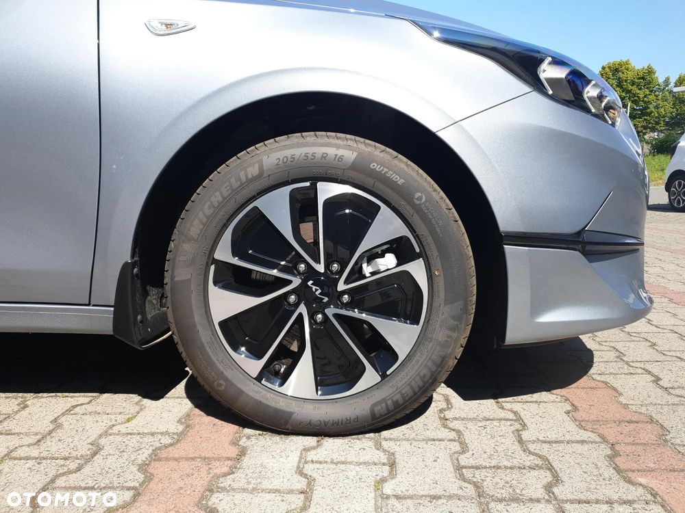 Kia Ceed 1.5 T-GDI M - 18