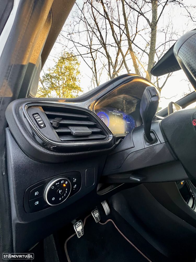 Ford Puma 1.5 EcoBlue ST-LINE - 14