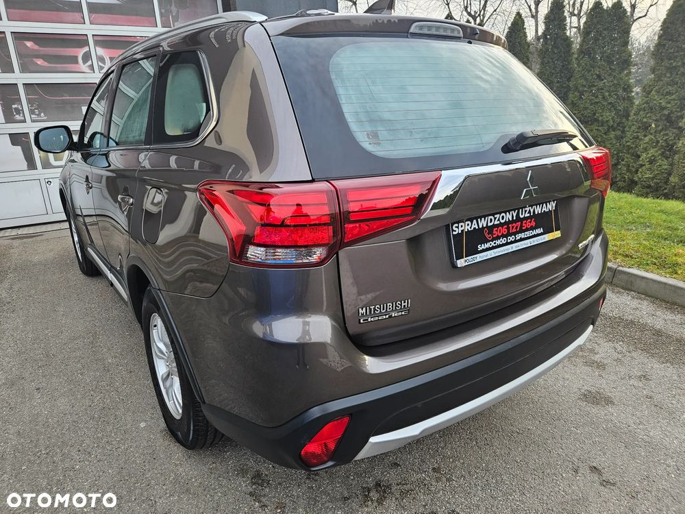 Mitsubishi Outlander 2.0 City Style 2WD - 10