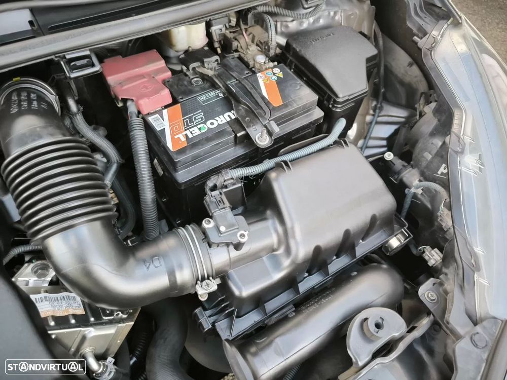 Toyota Yaris 1.4 D-4D ACtive+AC — fotografia 50