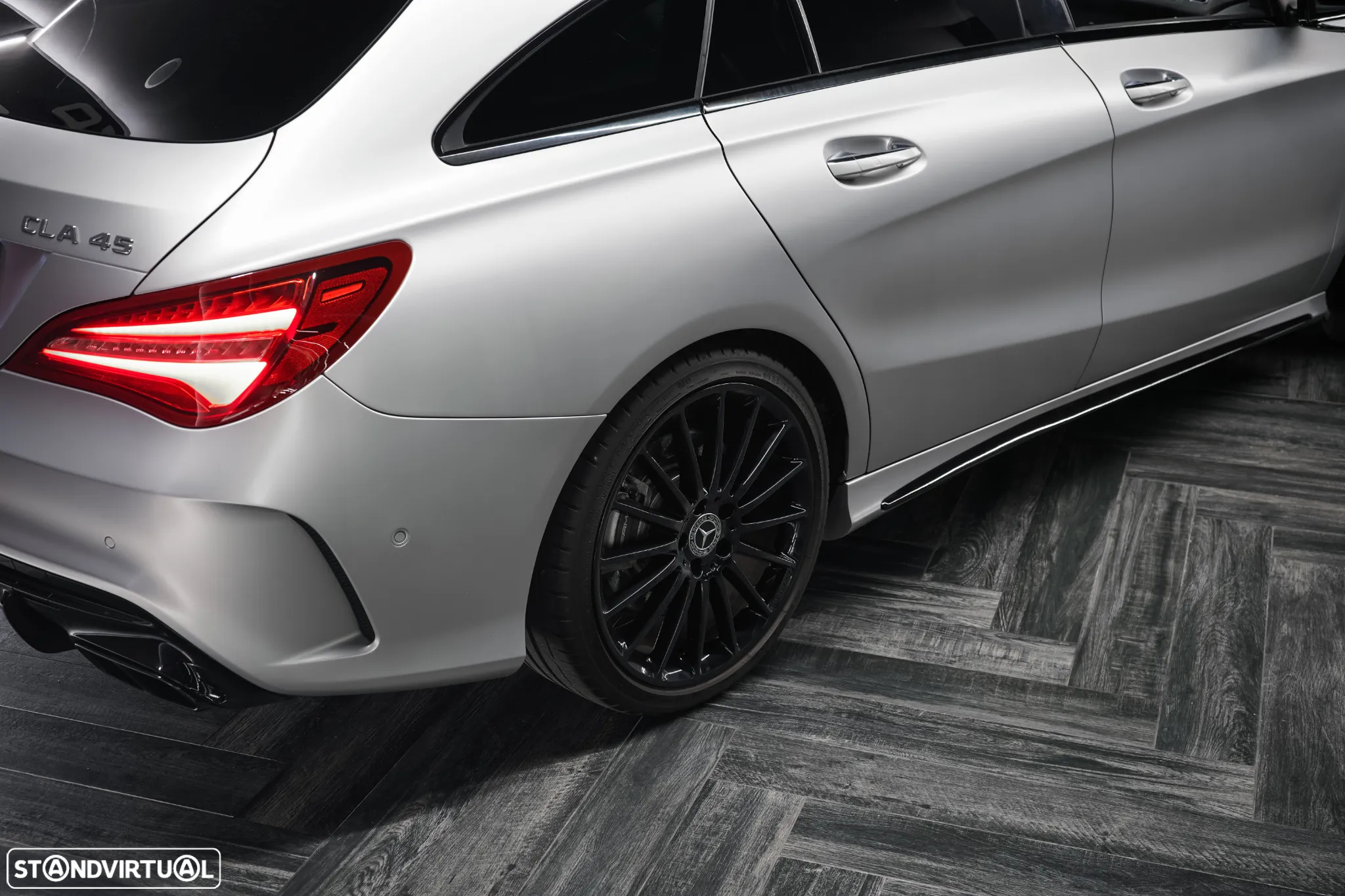 Mercedes-Benz CLA 45 AMG Shooting Brake 4-Matic - 6
