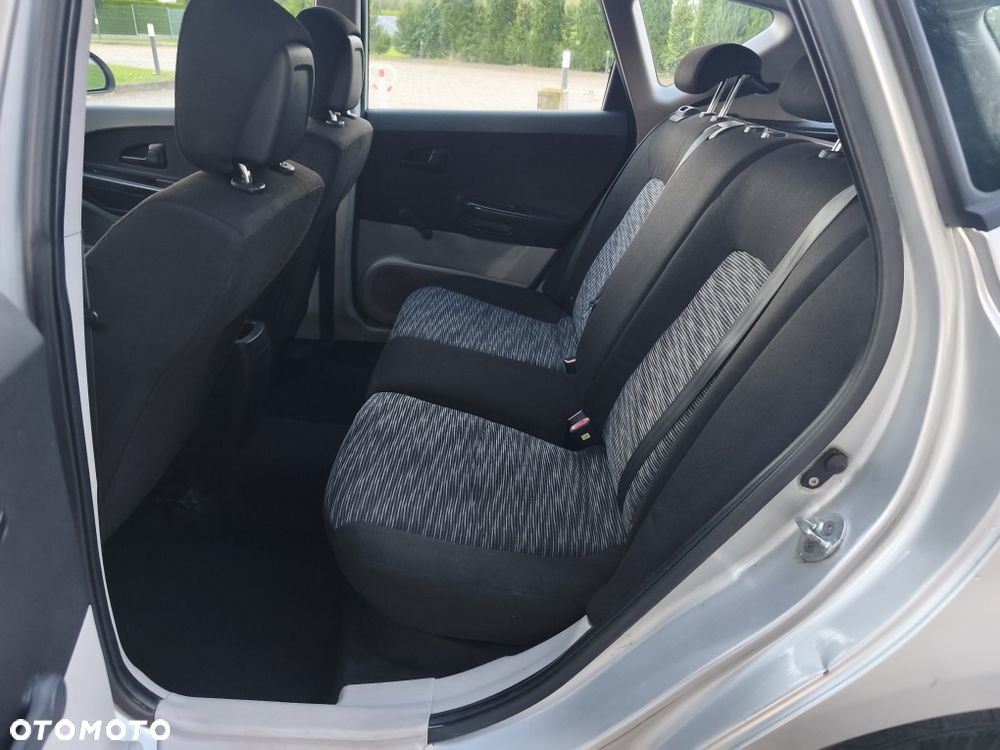 Kia Ceed - 5