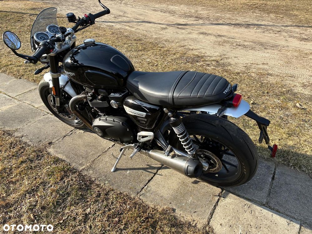 Triumph Speed Twin - 4