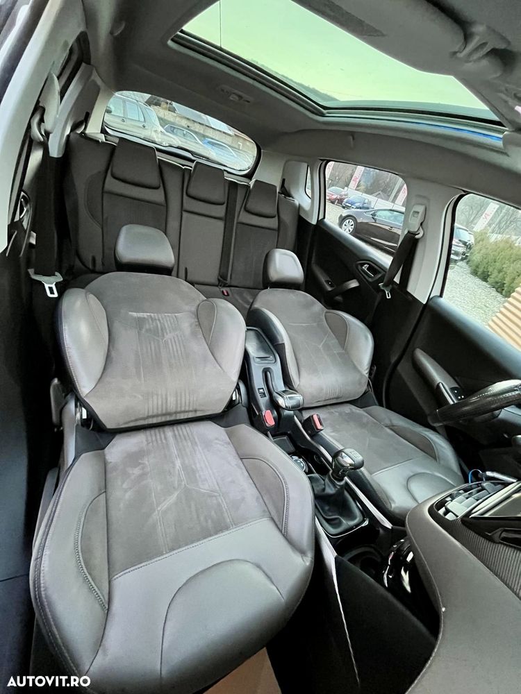 Peugeot 2008 120 VTI Allure - 15