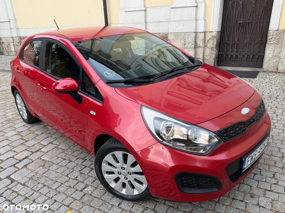 Kia Rio 2013 photo 2