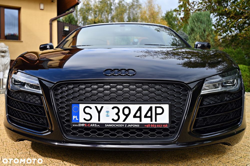 Audi R8 Coupé - 2