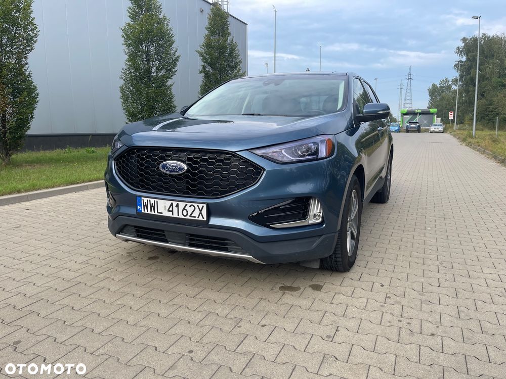 Ford Edge - 2