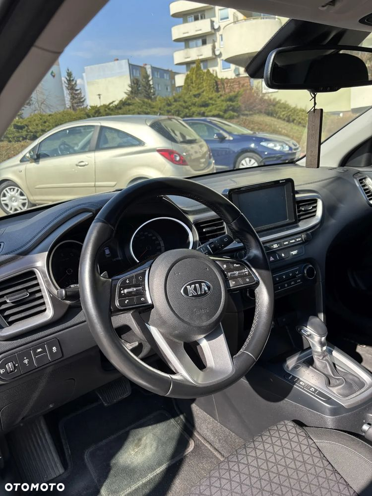 Kia Ceed 1.4 T-GDI M DCT - 15