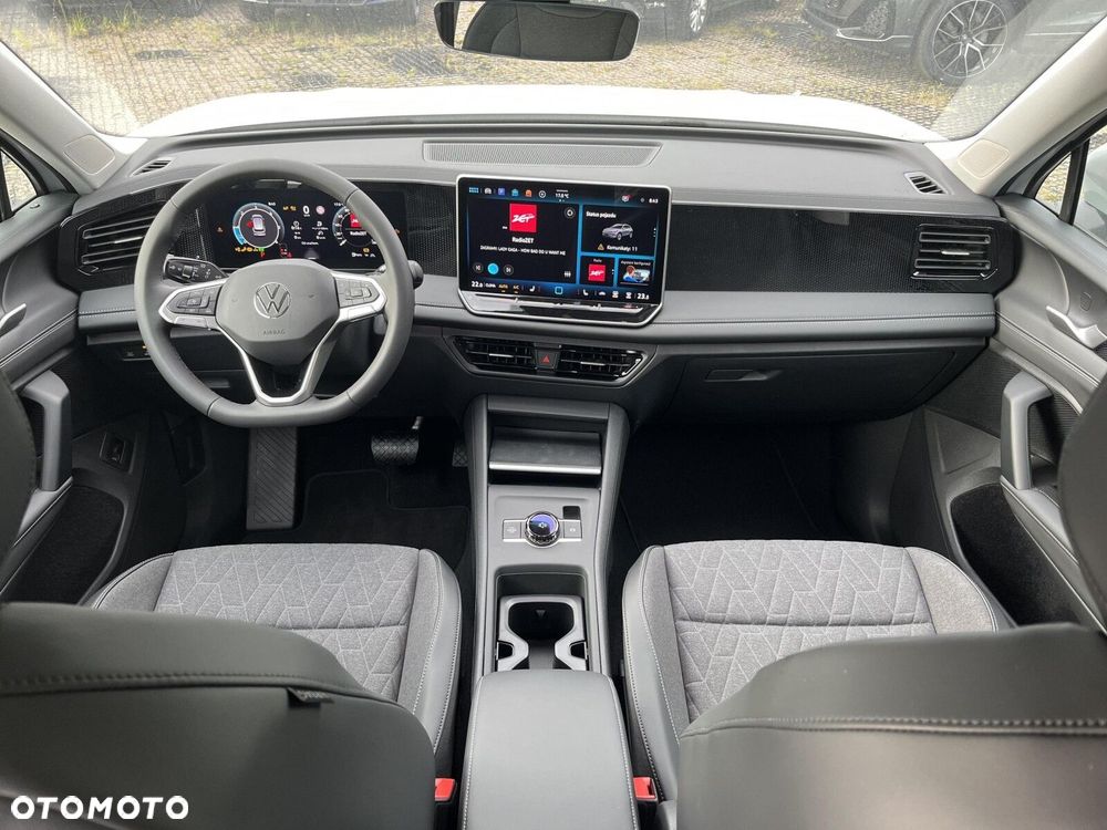 Volkswagen Tiguan - 19