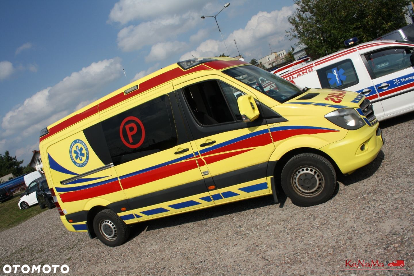 Mercedes-Benz Sprinter - 14