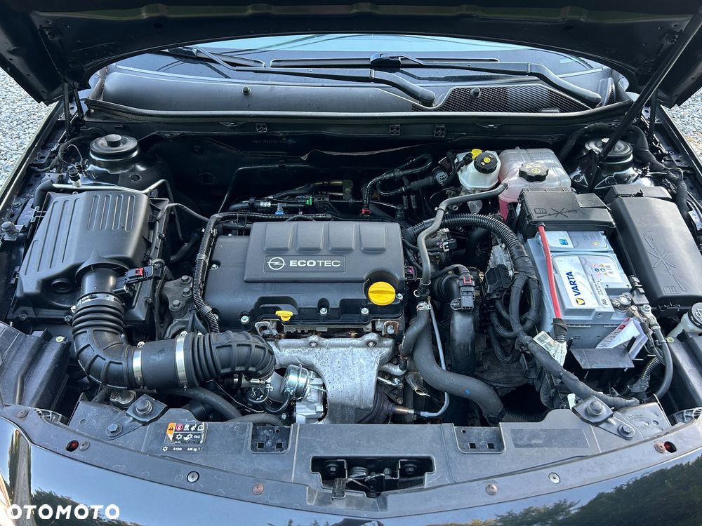 Opel Insignia 1.4 Turbo Sports Tourer ecoFLEXStart/Stop Design Edition - 32