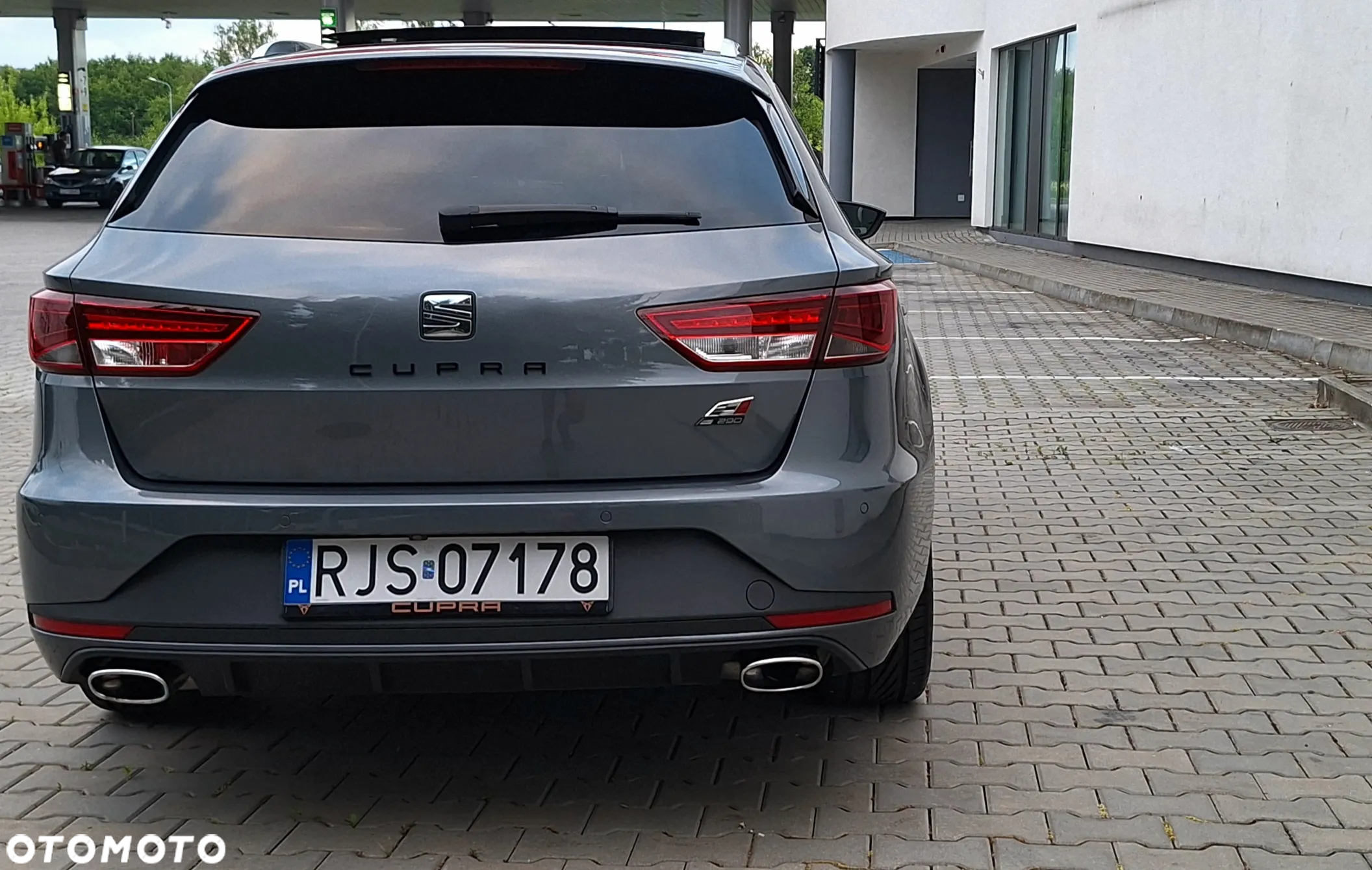 Seat Leon ST 2.0 TSI Start&Stop DSG Cupra 290 - 6