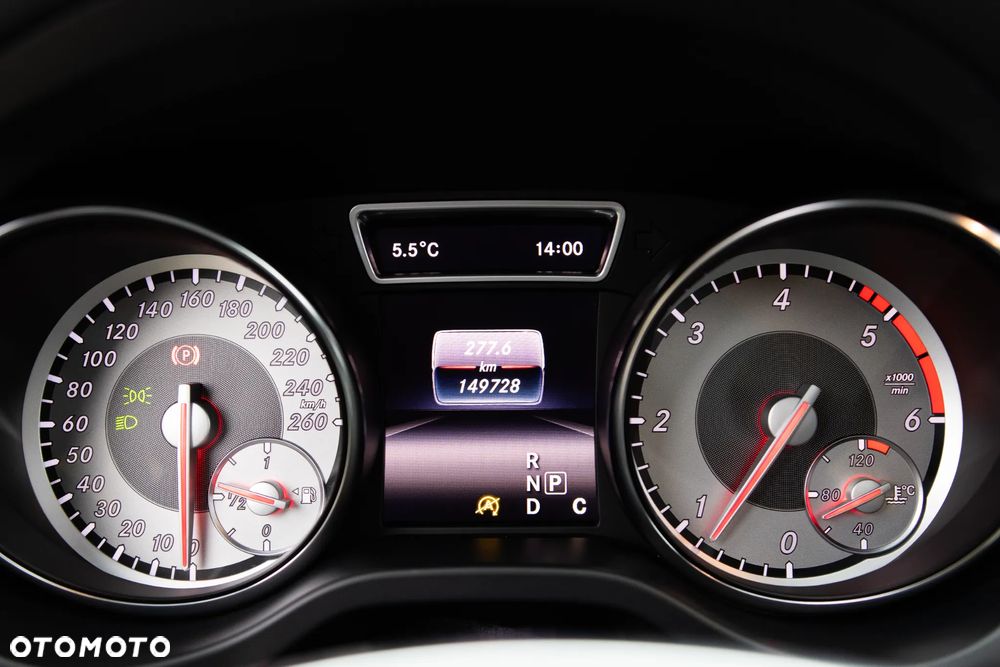 Mercedes-Benz CLA 220 (CDI) d 4-Matic AMG Line - 15