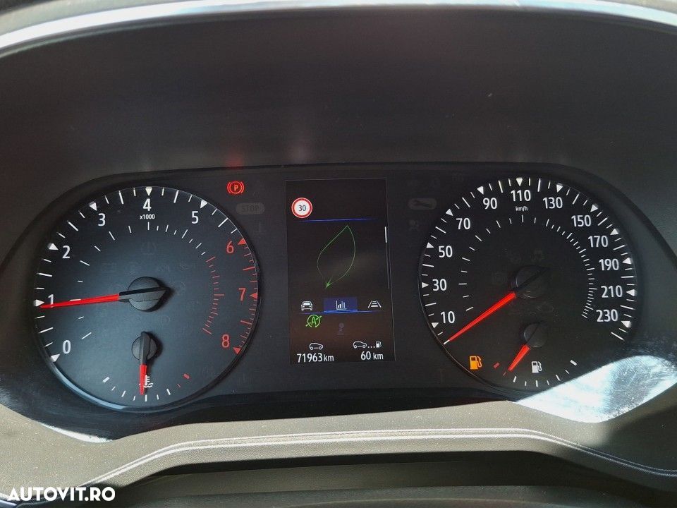 Renault Clio - 17
