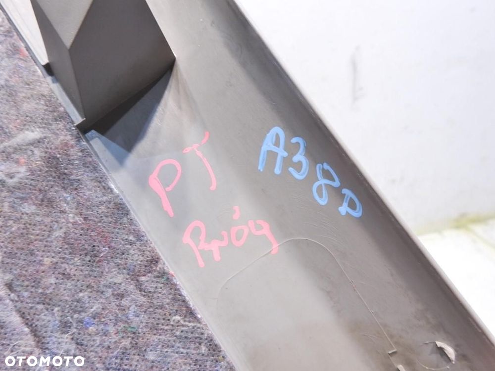 OSŁONA PROGU PRAWY TYŁ A3 8P SPORTBACK - 2