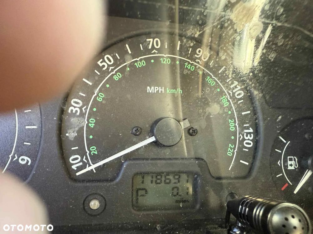 Land Rover Discovery - 10