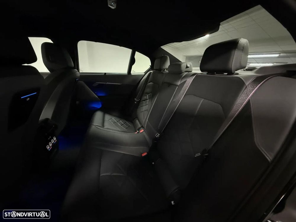 BMW i5 xDrive40 Pack Desportivo M Pro - 32