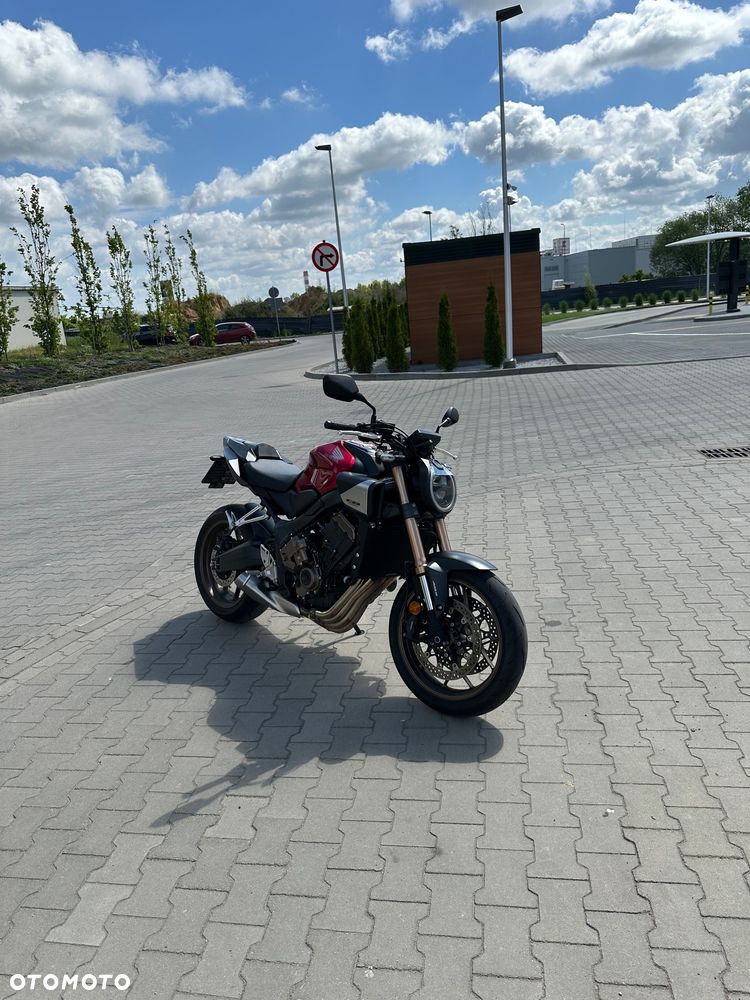 Honda CB - 2